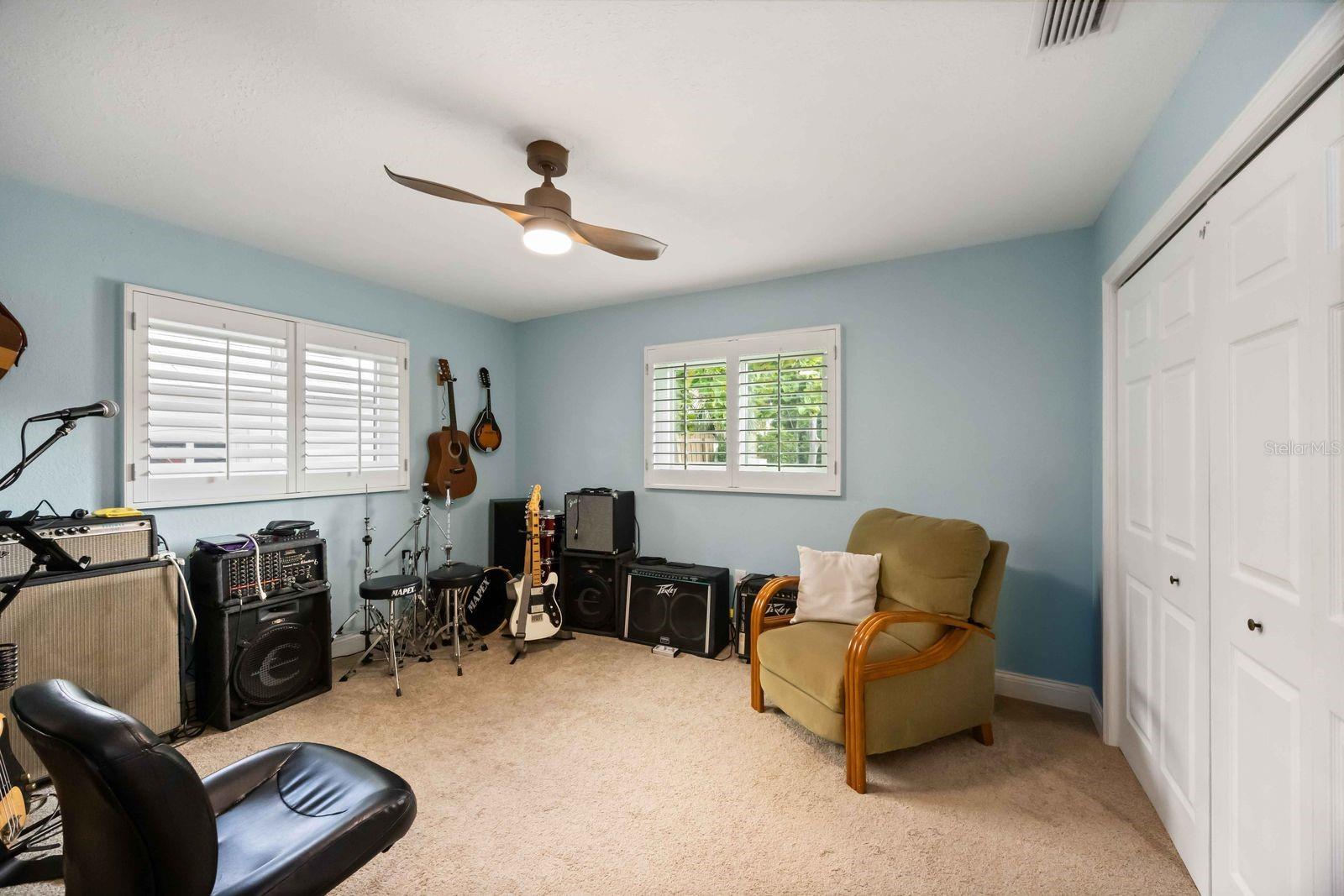 Image 17 of 44 For 3619 Pembrook Drive