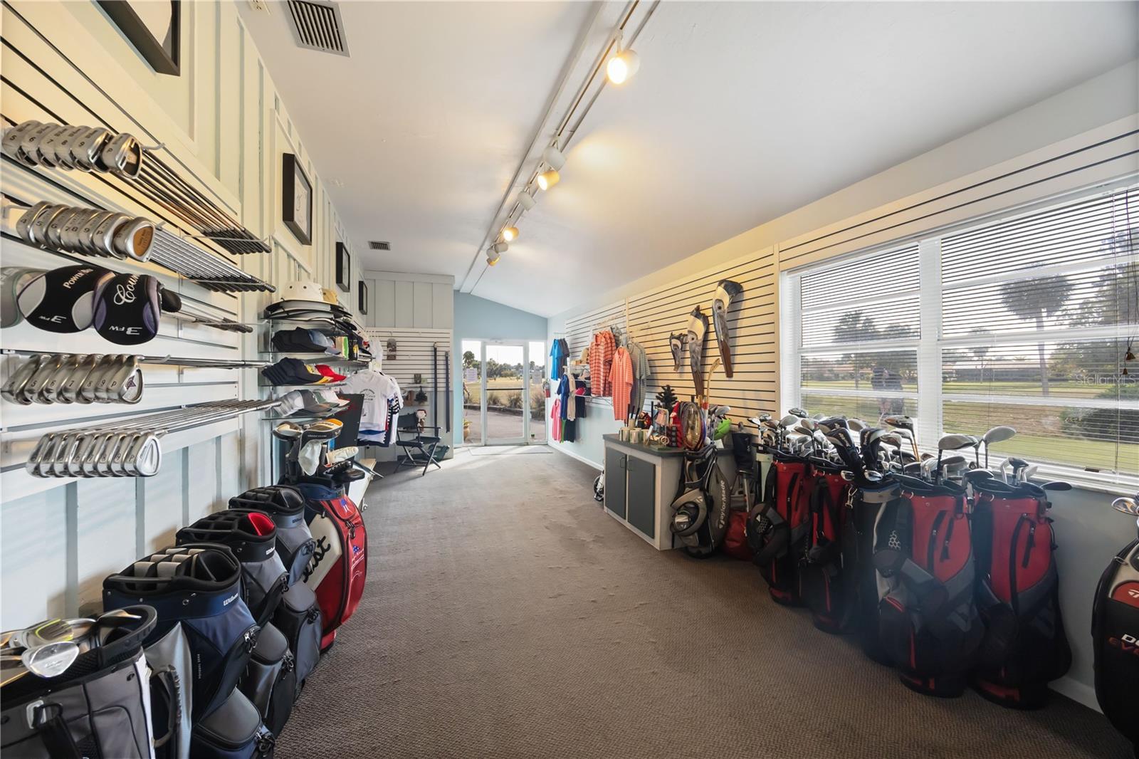 Image 42 of 44 For 3619 Pembrook Drive