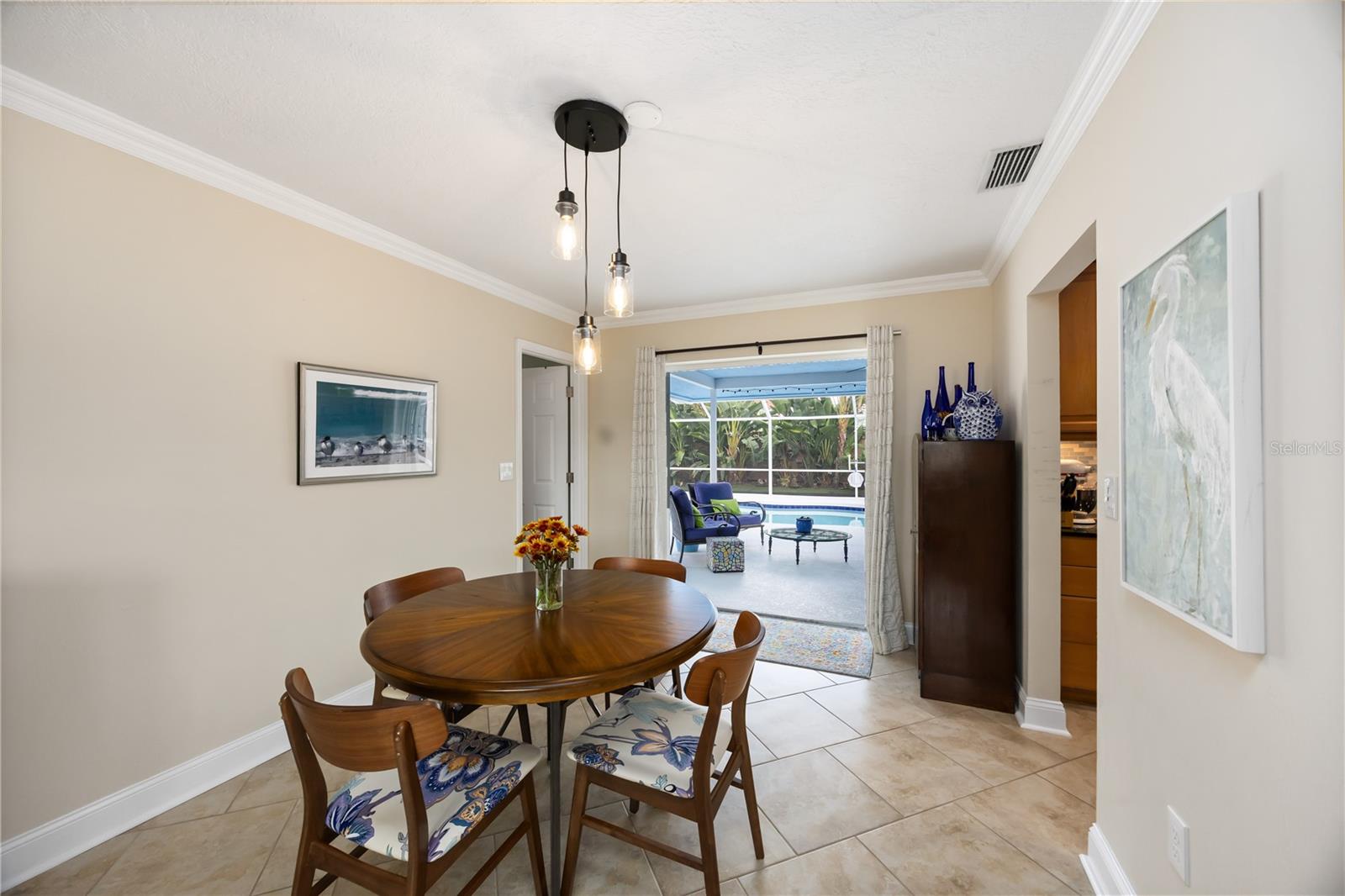 Image 9 of 44 For 3619 Pembrook Drive