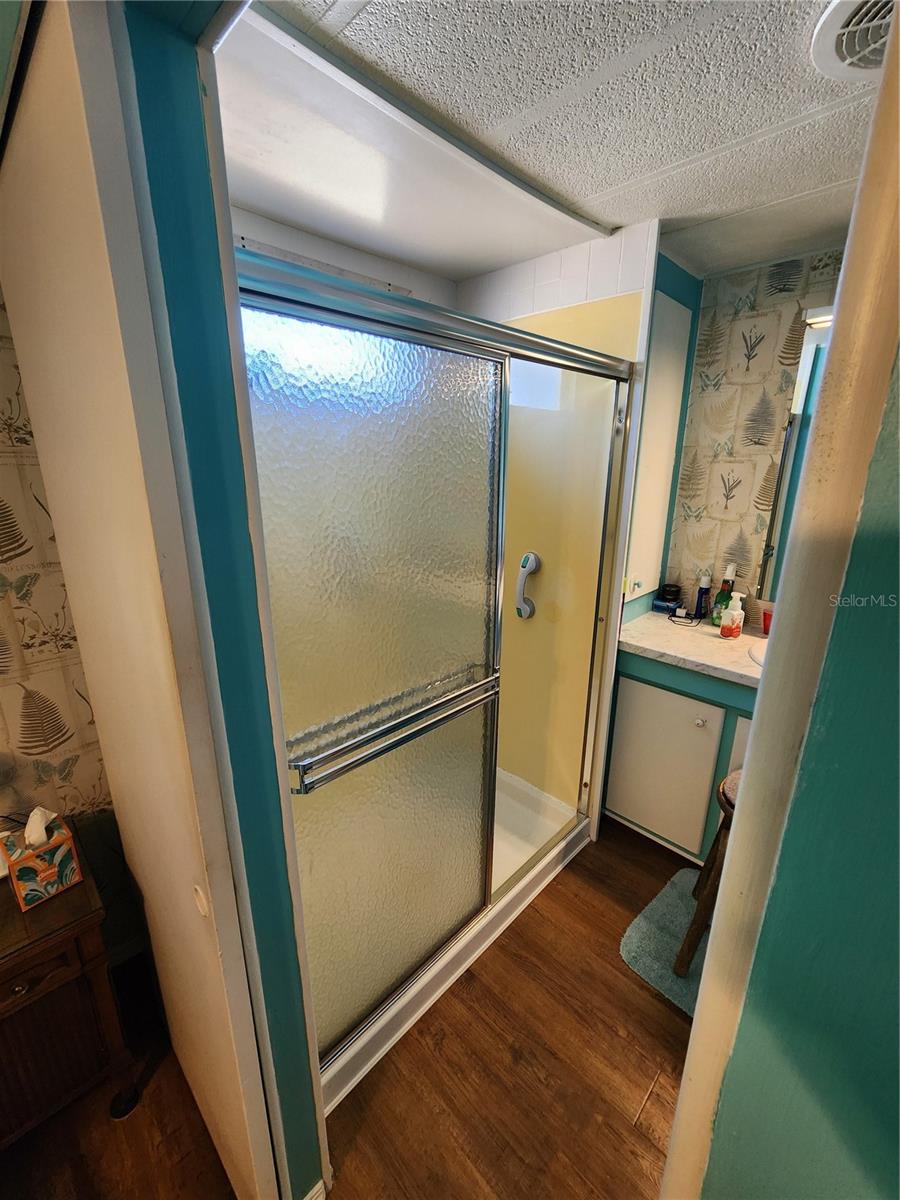 Image 21 of 26 For 403 Dublin Avenue