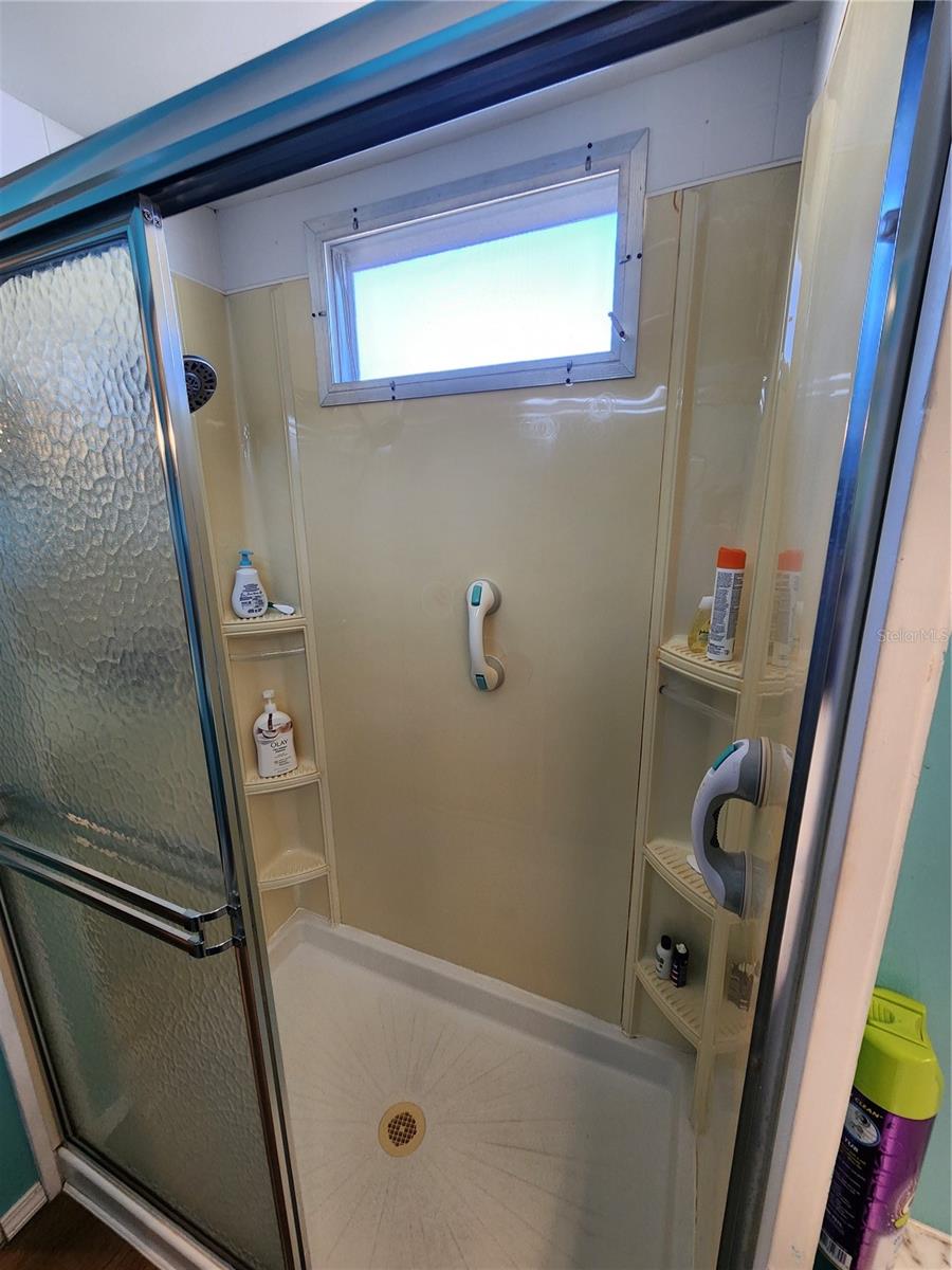 Image 23 of 26 For 403 Dublin Avenue