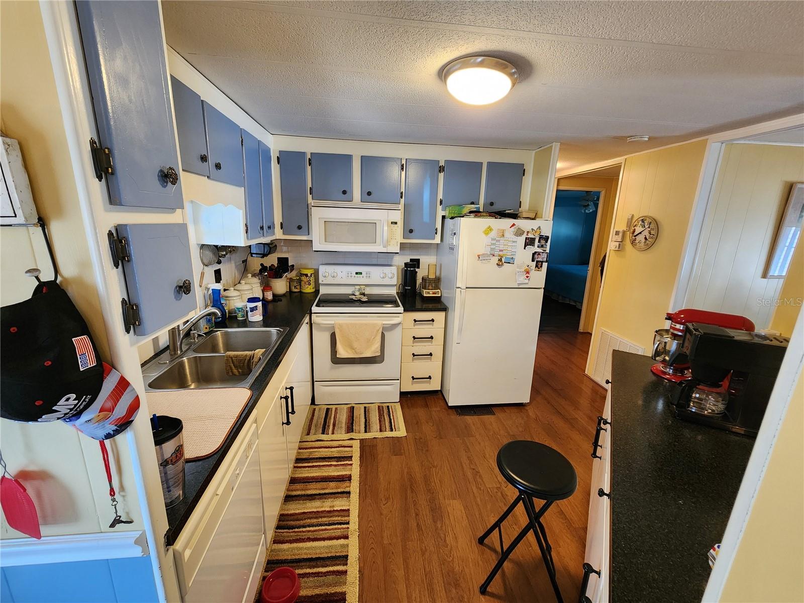 Image 5 of 26 For 403 Dublin Avenue