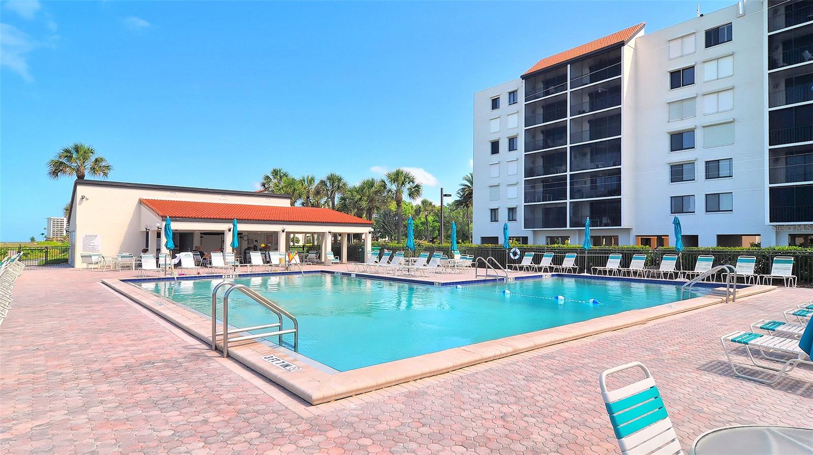 Image 50 of 58 For 2055 Gulf Of Mexico Drive G2-109