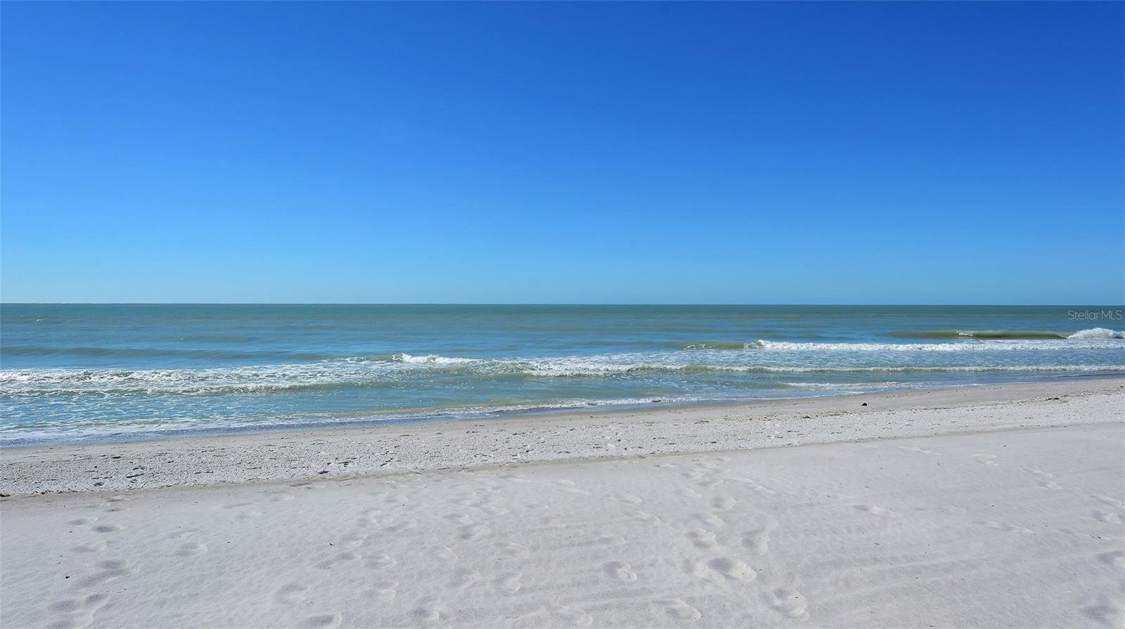 Image 55 of 58 For 2055 Gulf Of Mexico Drive G2-109