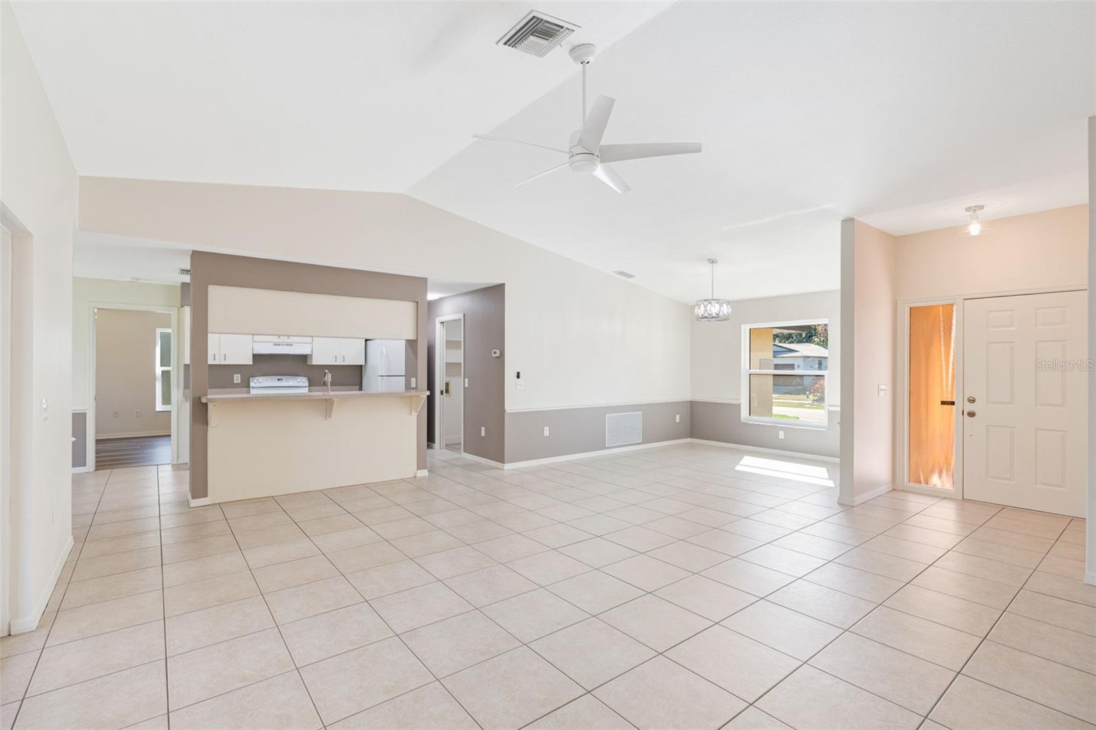 Image 11 of 41 For 2105 Cork Oak Street