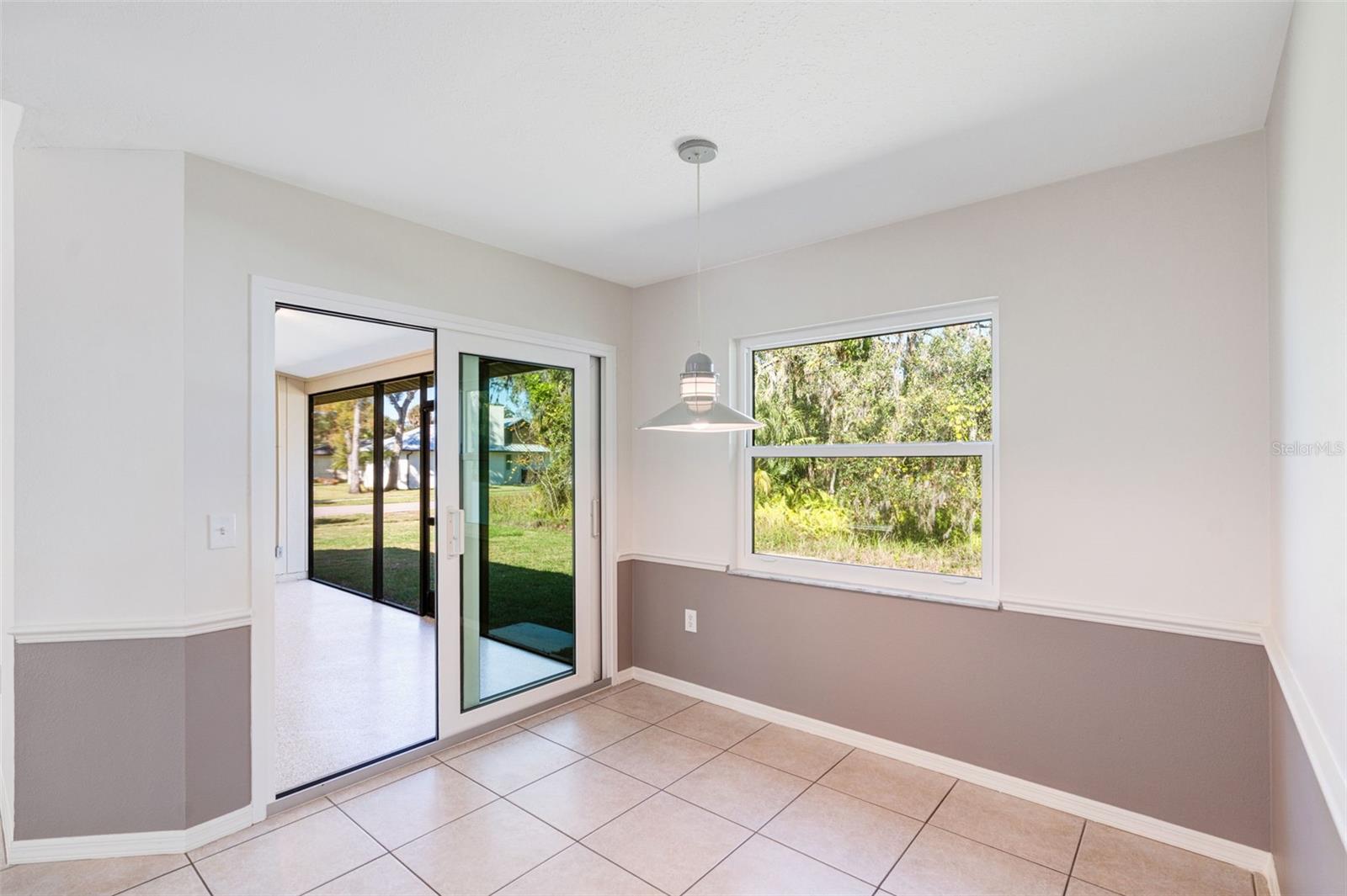 Image 18 of 41 For 2105 Cork Oak Street