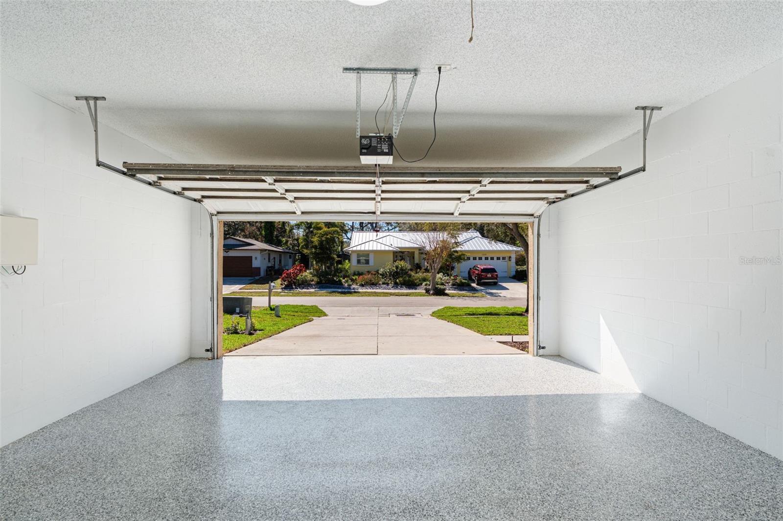 Image 35 of 41 For 2105 Cork Oak Street