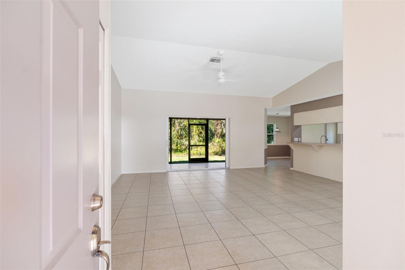 Image 6 of 41 For 2105 Cork Oak Street