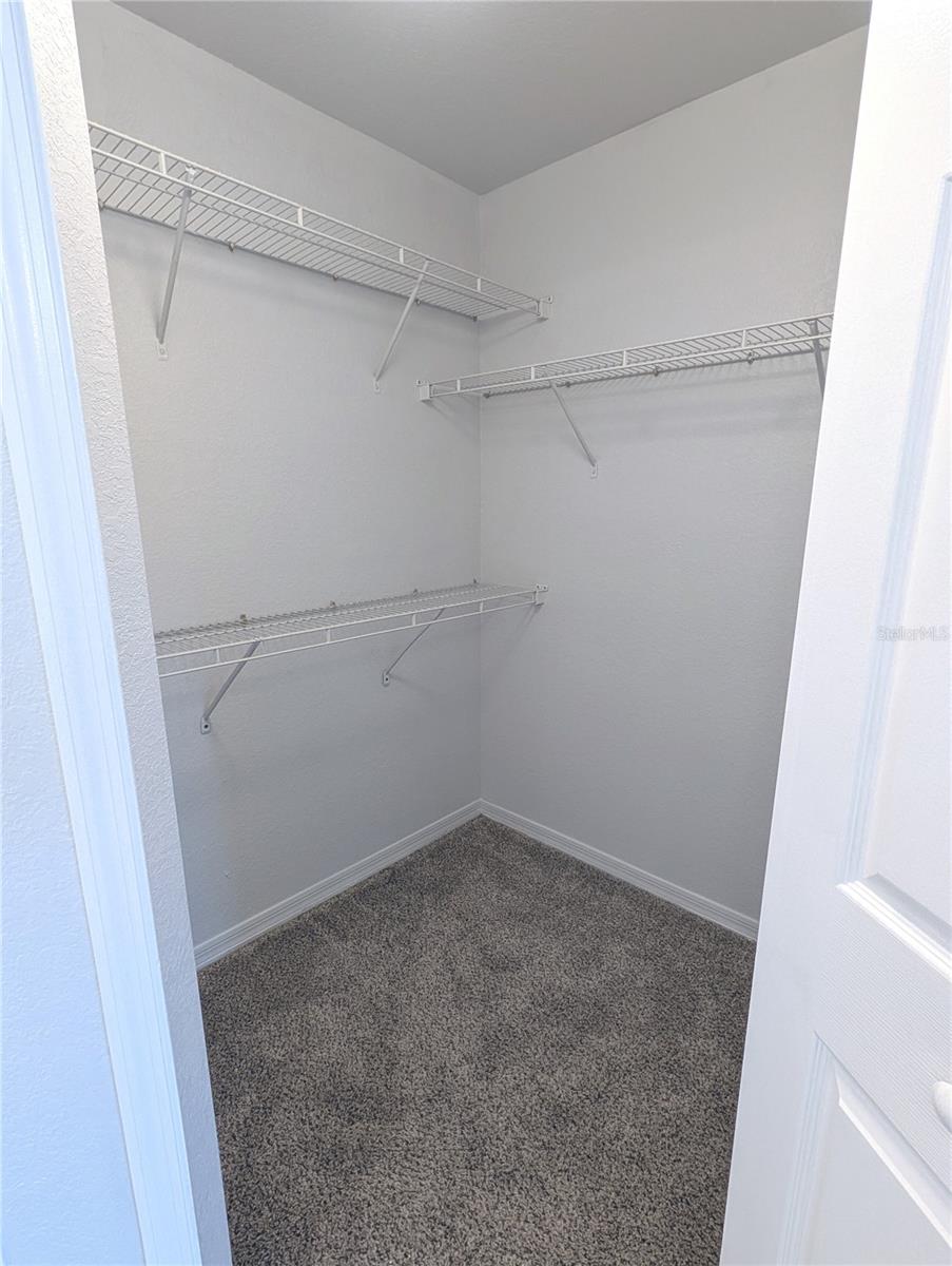 Image 25 of 37 For 5611 Bidwell Parkway 205