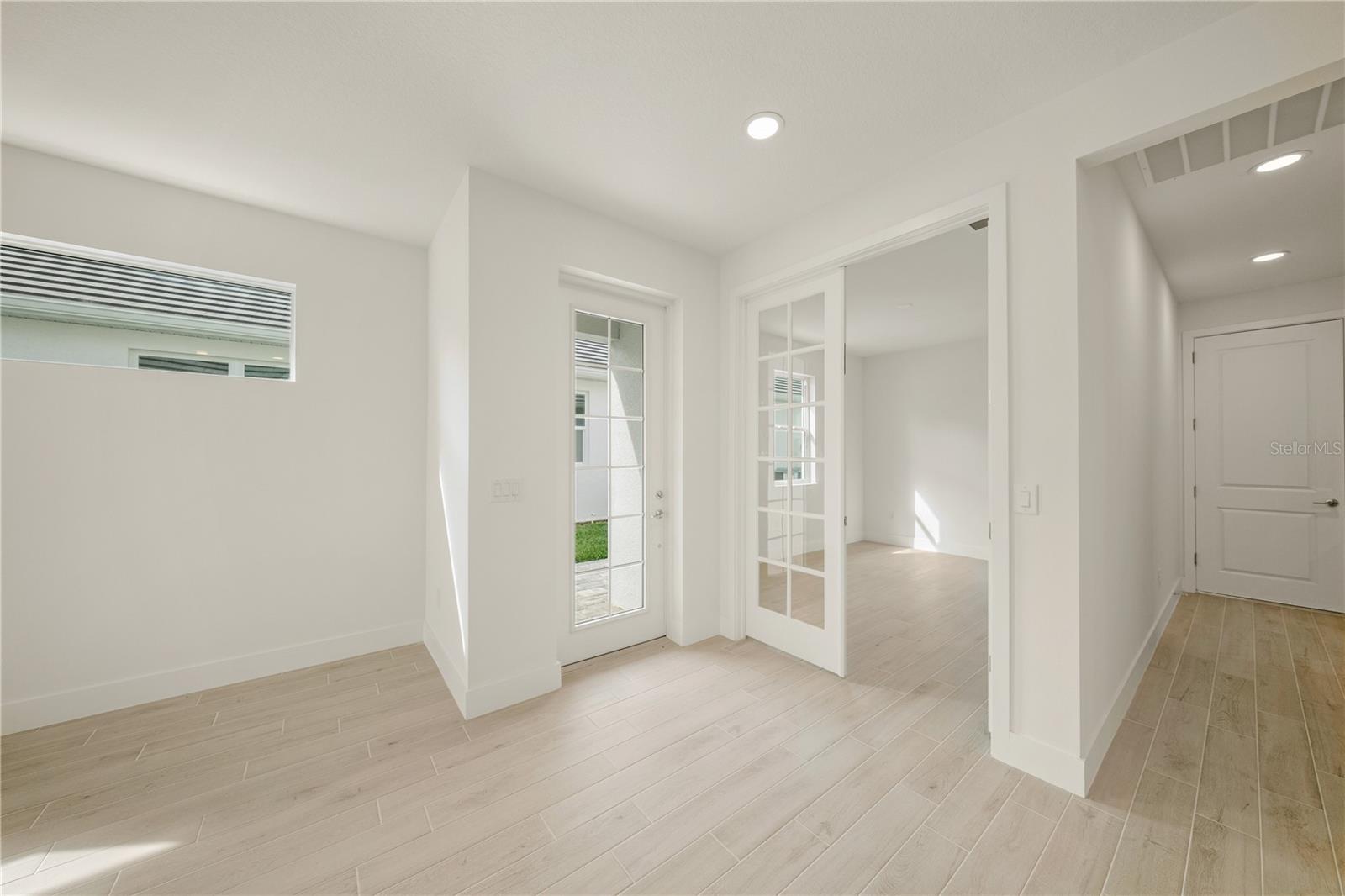 Image 10 of 27 For 9533 Lunar Dove Court