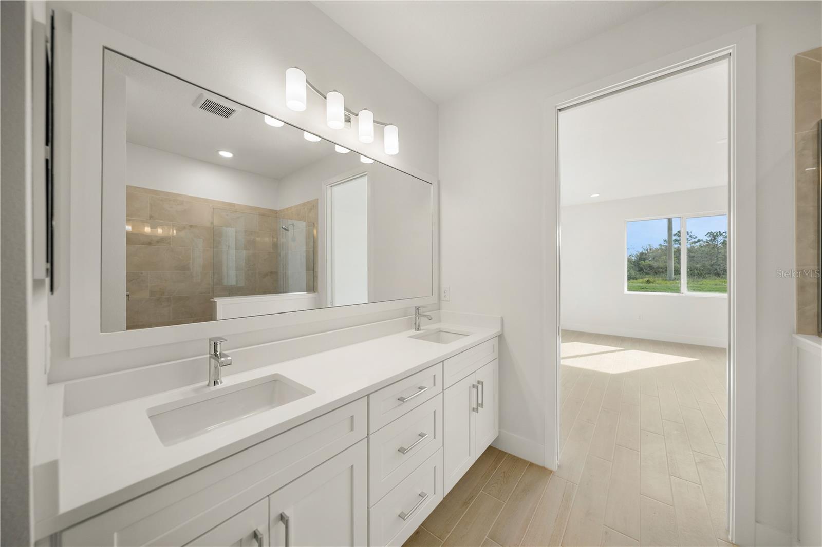 Image 13 of 27 For 9533 Lunar Dove Court