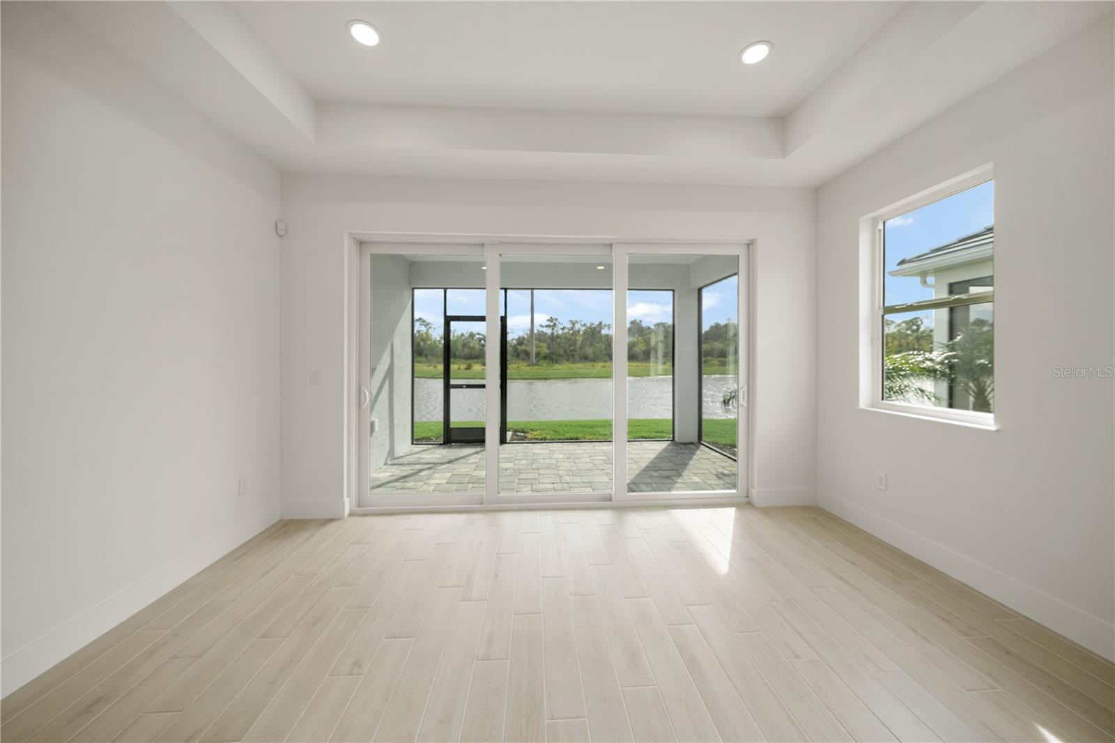 Image 25 of 27 For 9533 Lunar Dove Court