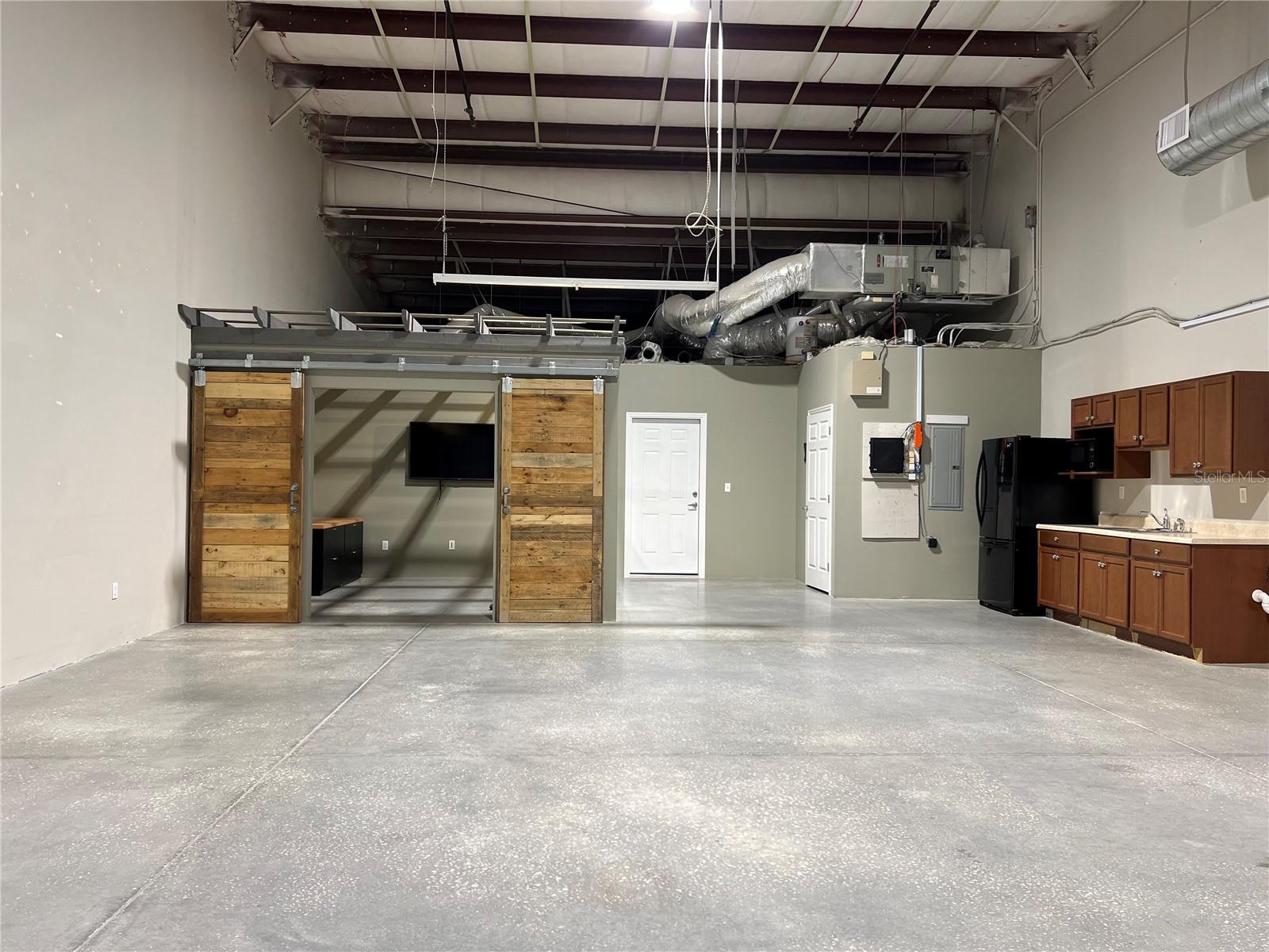 Image 5 of 20 For 8235 Blaikie Court 108