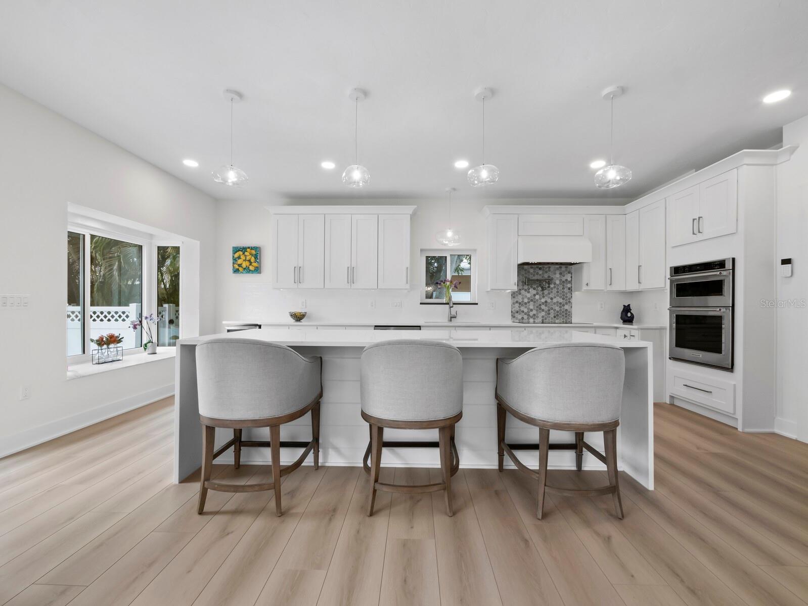 Image 12 of 57 For 635 Marbury Lane