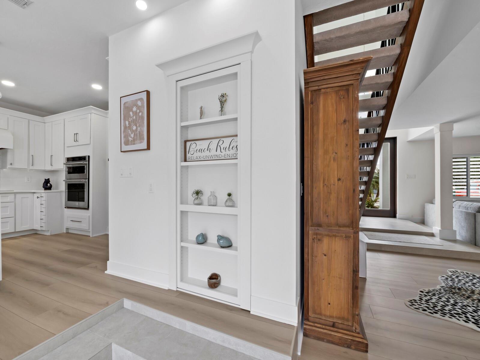 Image 19 of 57 For 635 Marbury Lane