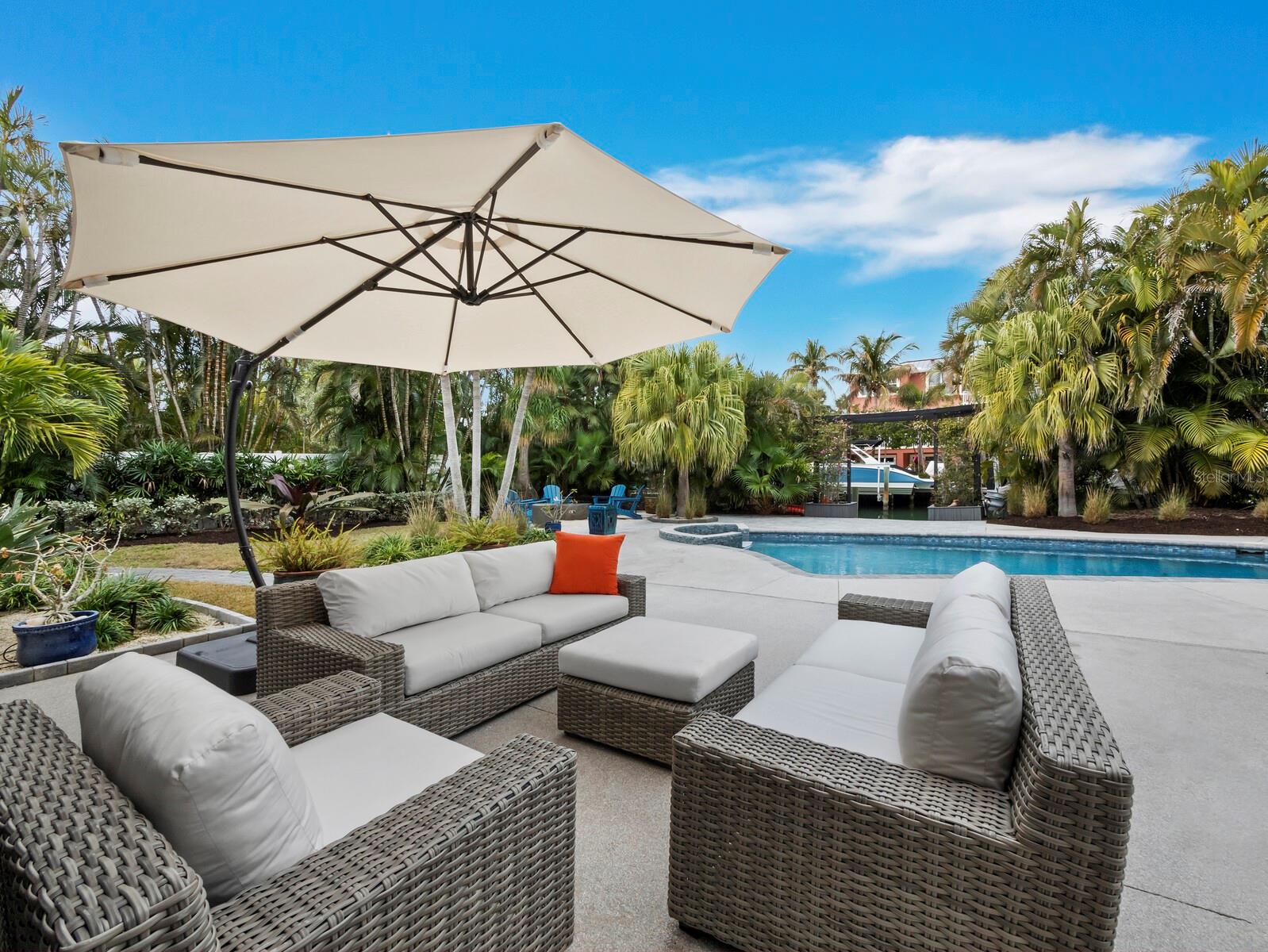 Image 22 of 57 For 635 Marbury Lane