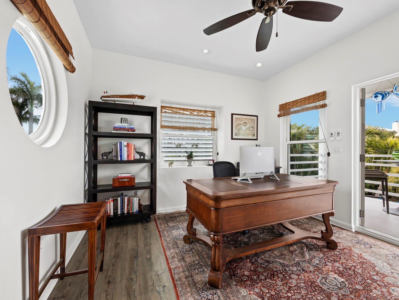 Image 44 of 57 For 635 Marbury Lane