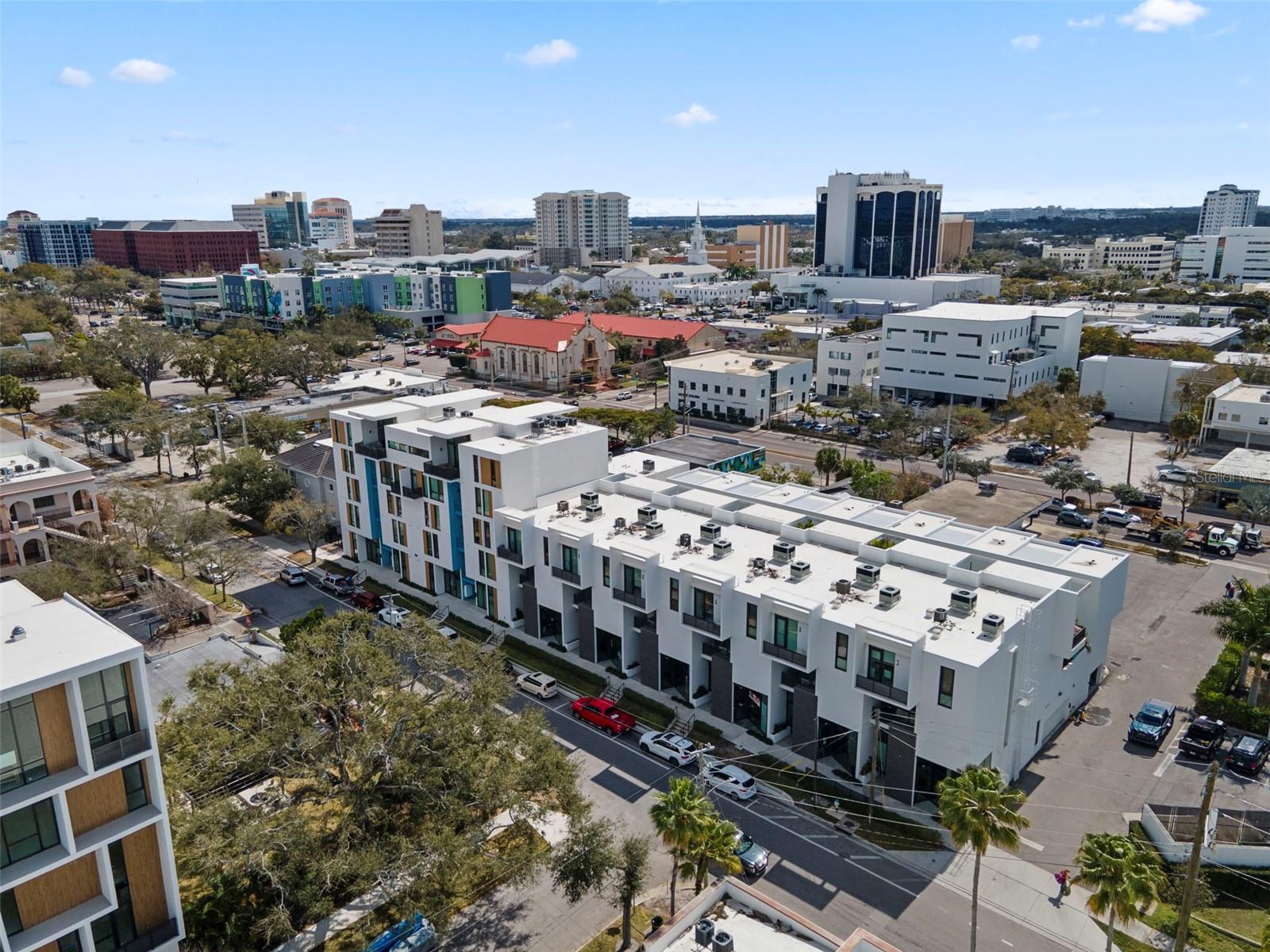 Details for 1558 4th St 212, SARASOTA, FL 34236