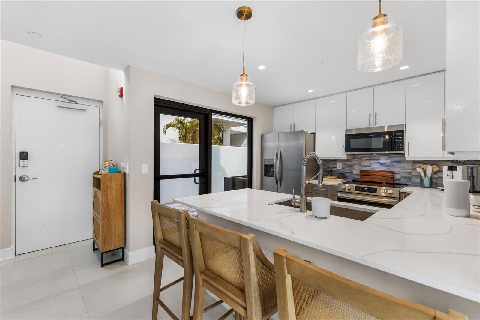 Image 12 of 36 For 1558 4th St  212