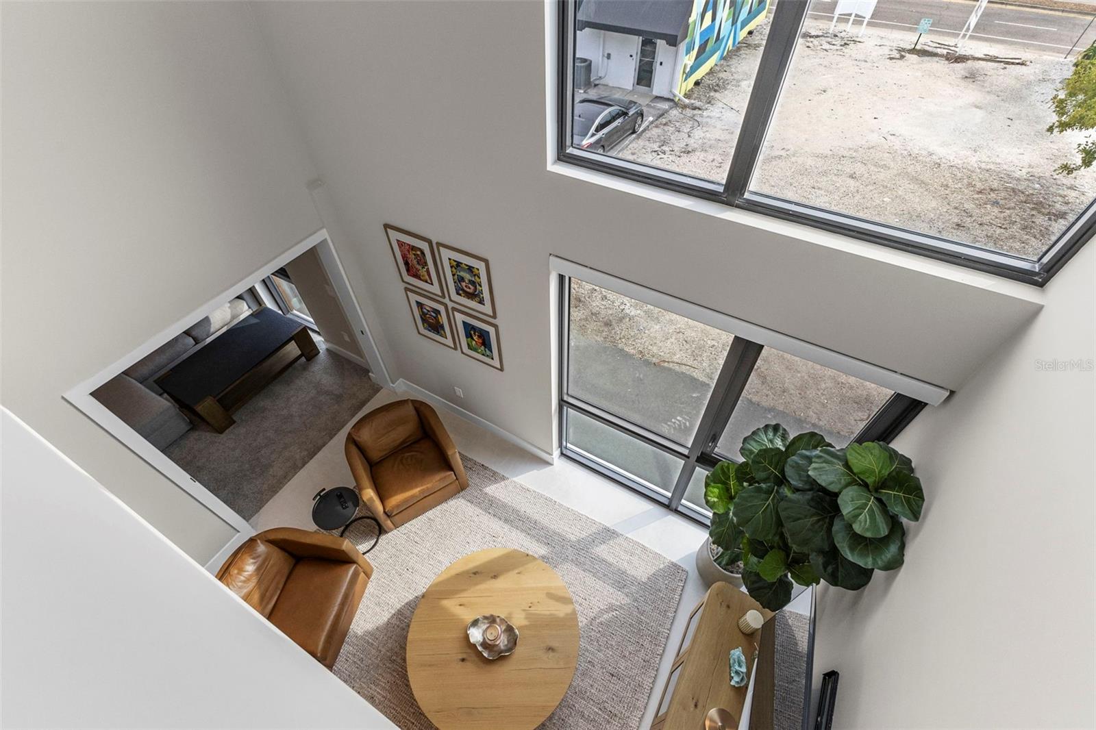 Image 19 of 36 For 1558 4th St  212