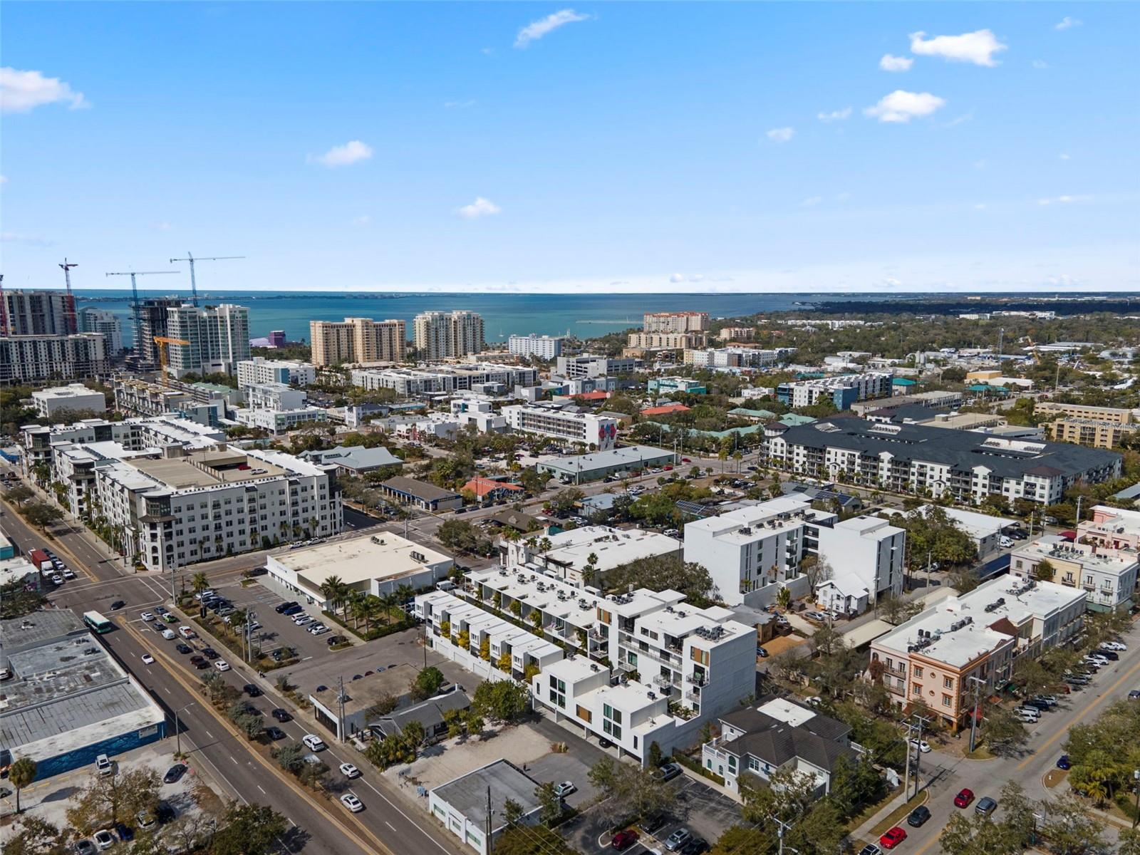 Image 29 of 36 For 1558 4th St  212