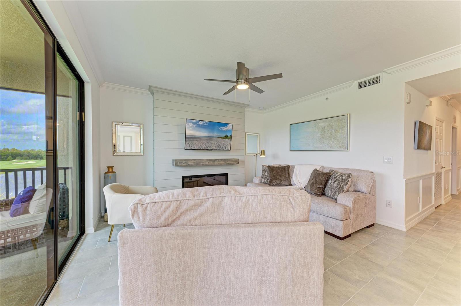 Image 10 of 65 For 18114 Gawthrop Drive 306