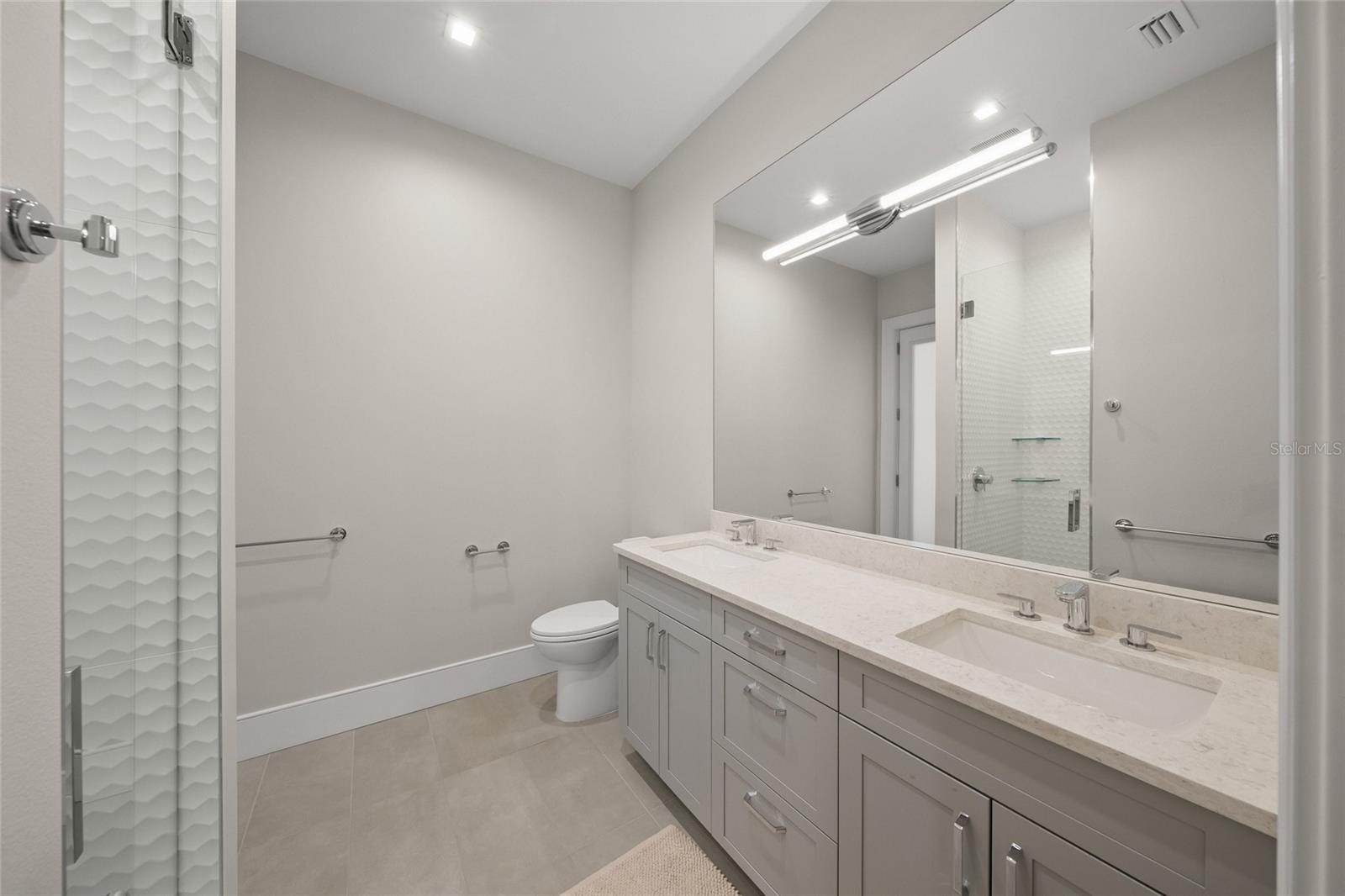 Image 32 of 59 For 4050 Camino Real