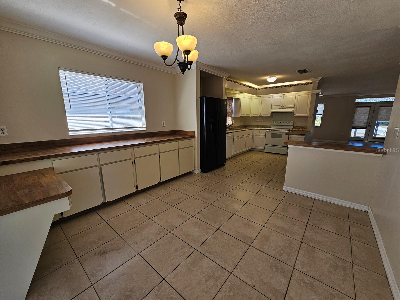 Image 24 of 64 For 1011 Bacon Avenue