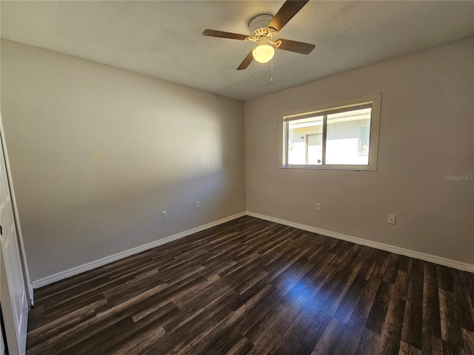 Image 38 of 64 For 1011 Bacon Avenue