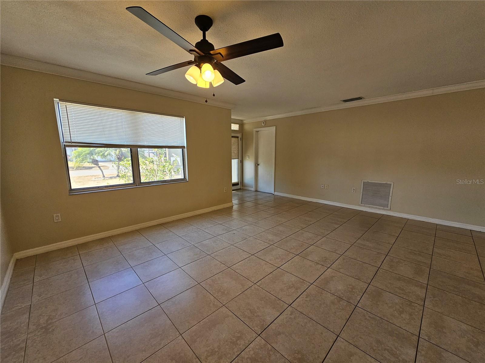 Image 6 of 64 For 1011 Bacon Avenue