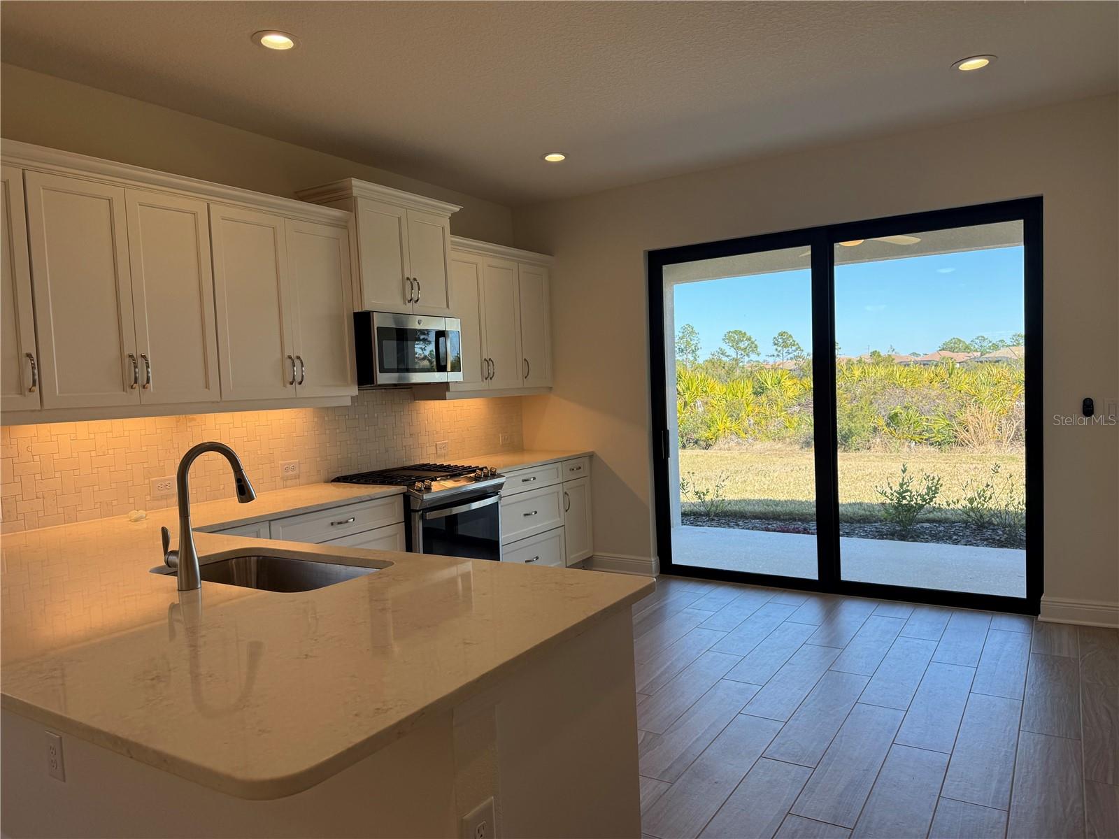 Image 15 of 43 For 261 Potenza Loop