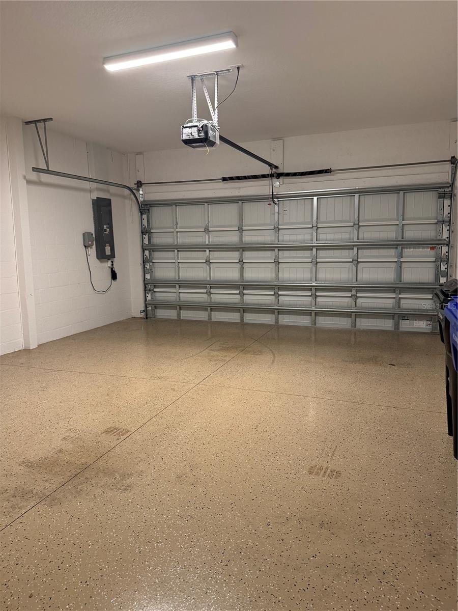 Image 26 of 43 For 261 Potenza Loop