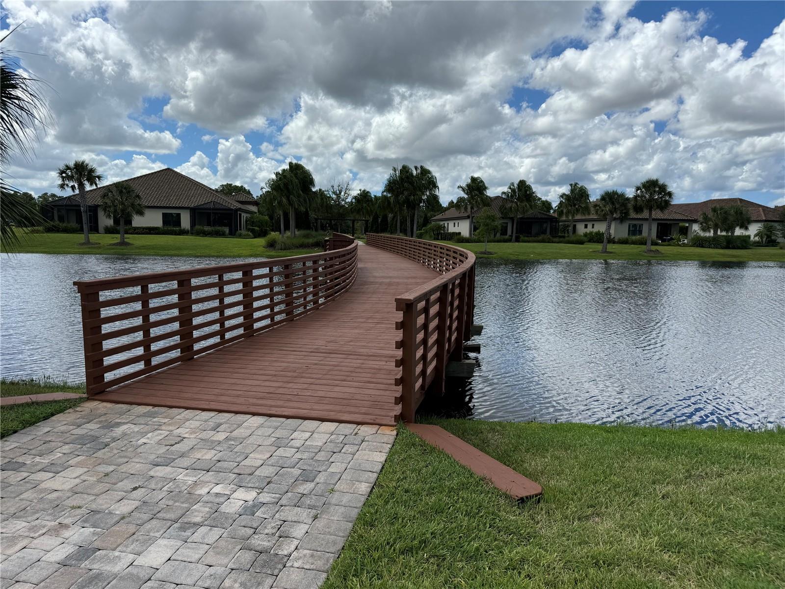 Image 34 of 43 For 261 Potenza Loop