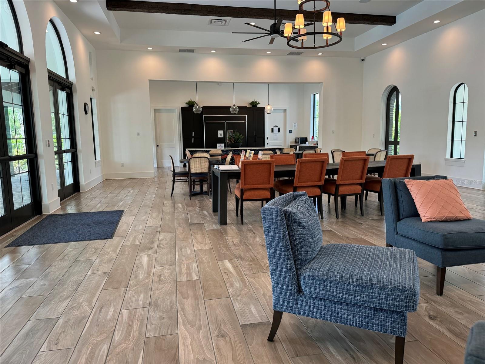 Image 41 of 43 For 261 Potenza Loop