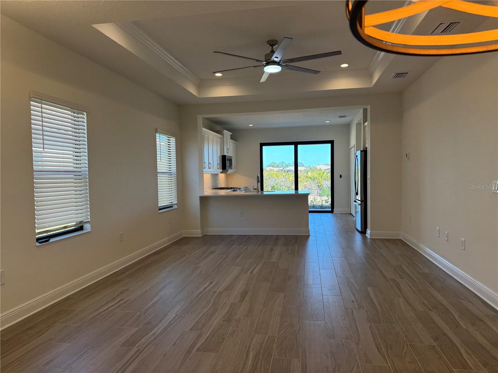 Image 7 of 43 For 261 Potenza Loop