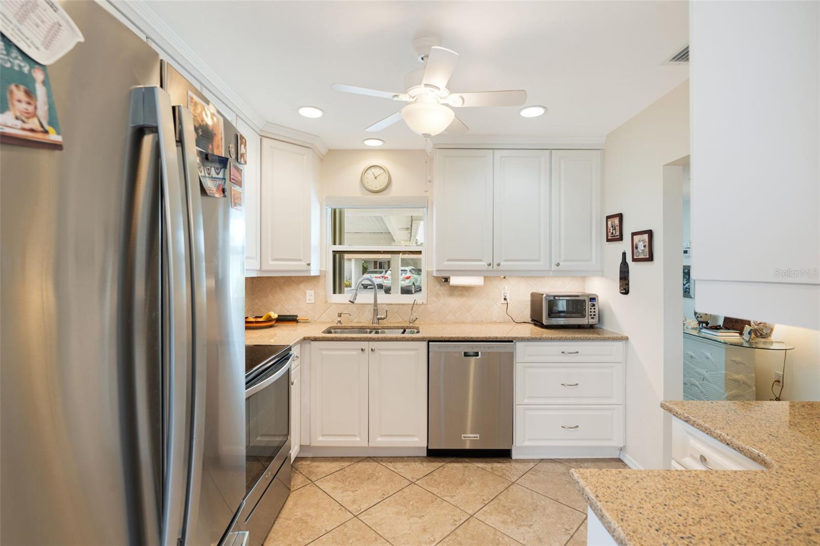 Image 12 of 31 For 2717 Riverbluff Place V49