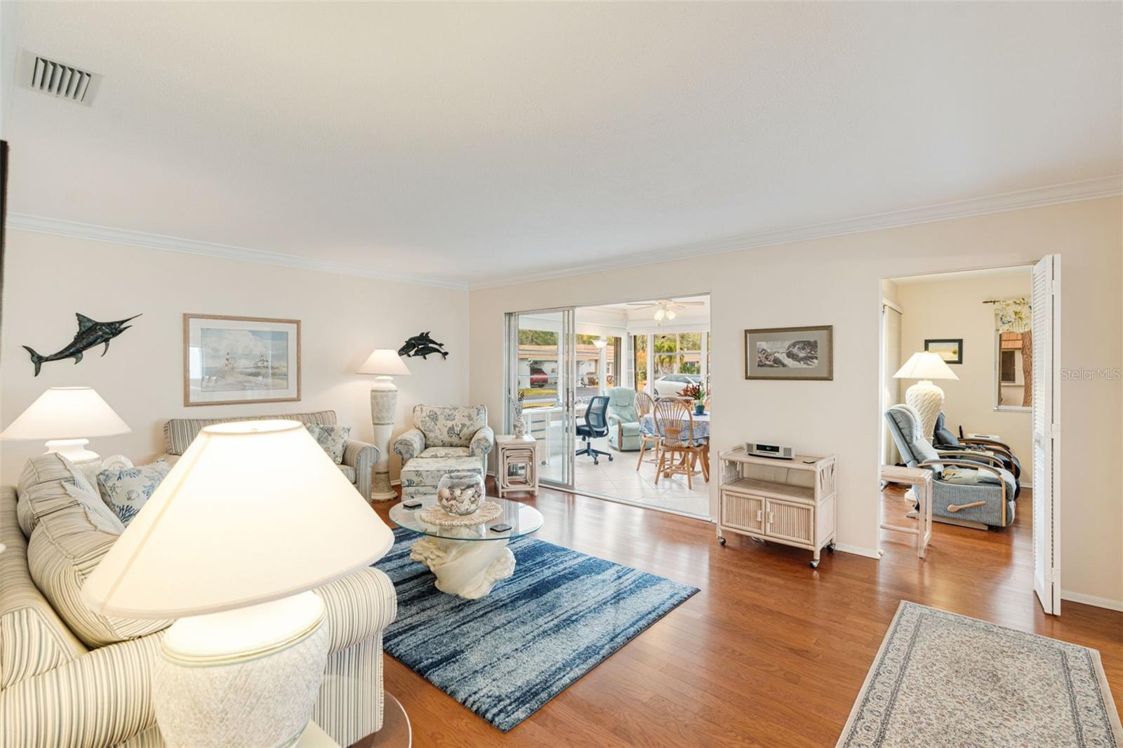 Image 15 of 31 For 2717 Riverbluff Place V49