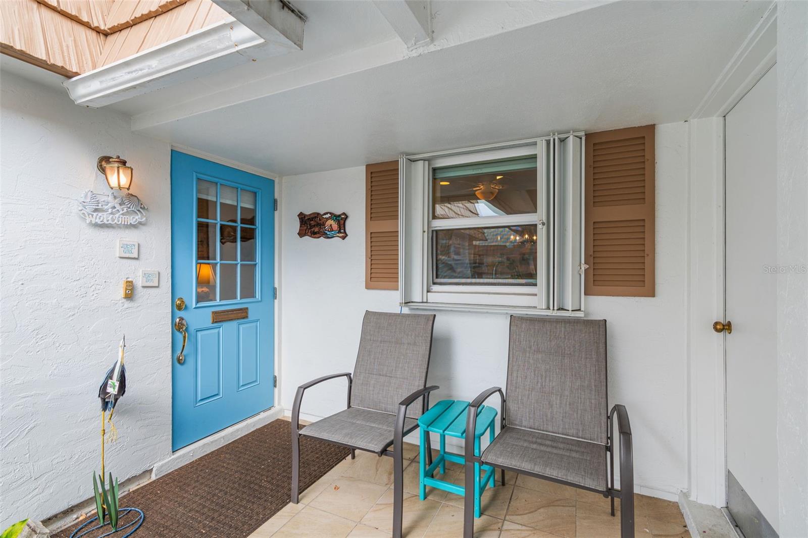 Image 2 of 31 For 2717 Riverbluff Place V49