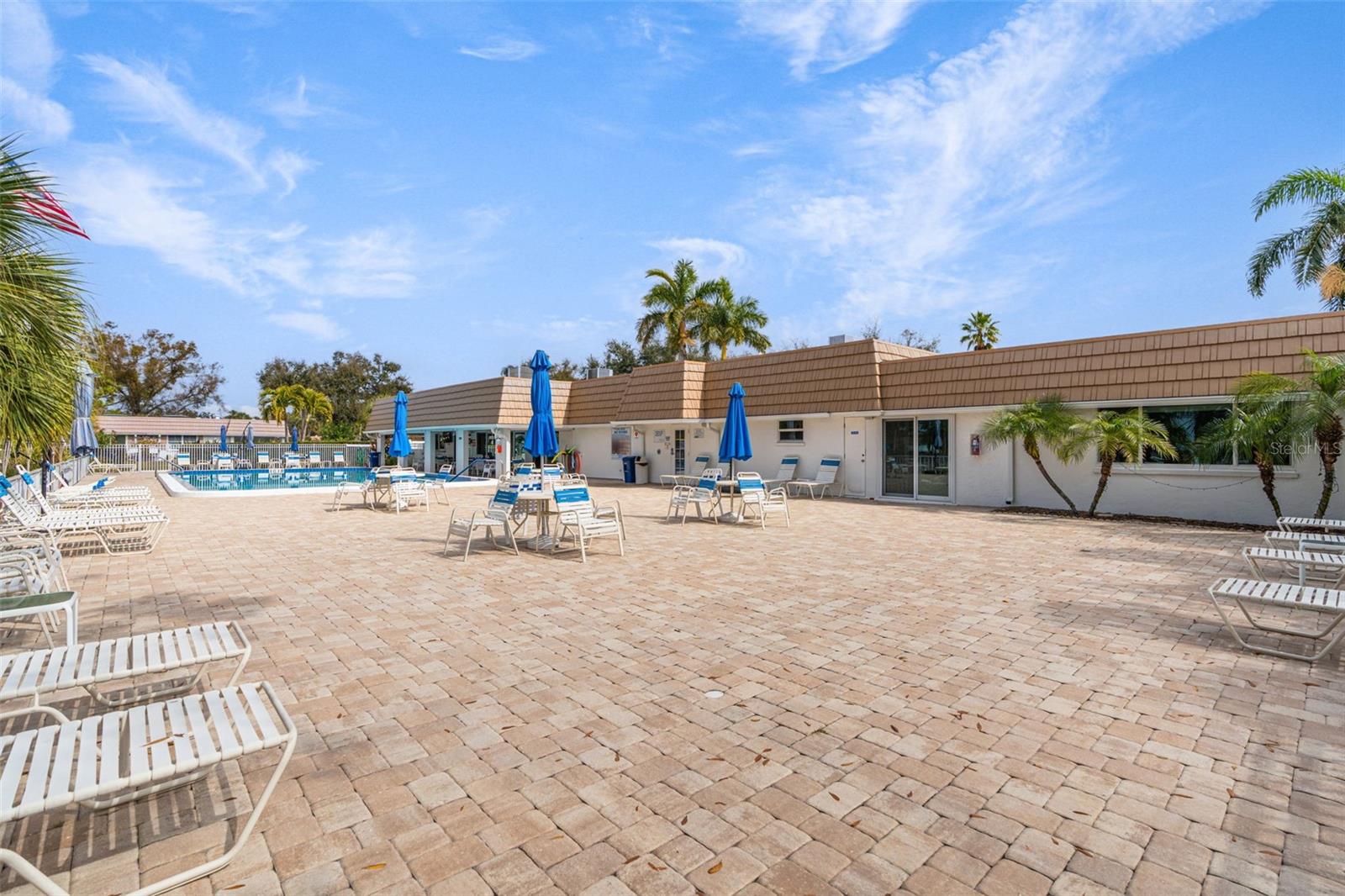 Image 27 of 31 For 2717 Riverbluff Place V49