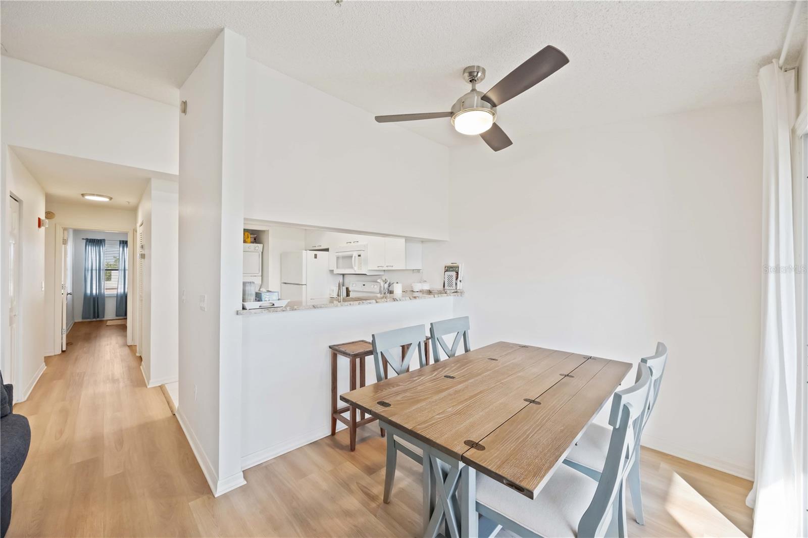 Image 15 of 51 For 3607 Bay Drive 206