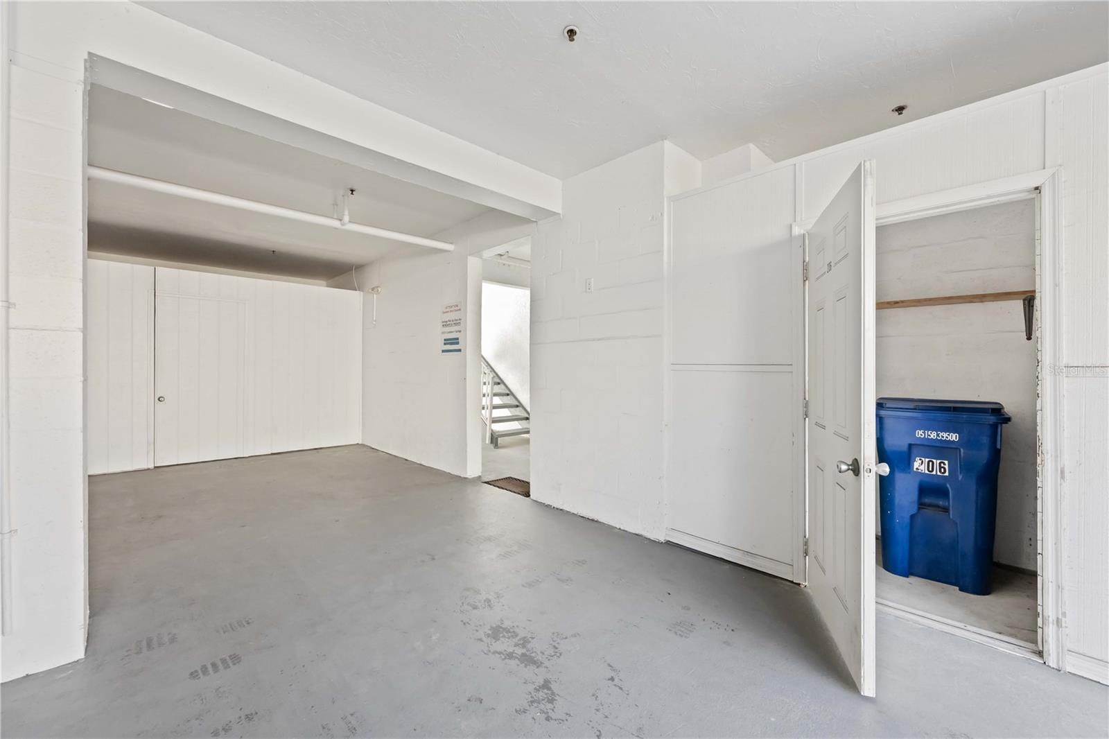 Image 29 of 51 For 3607 Bay Drive 206