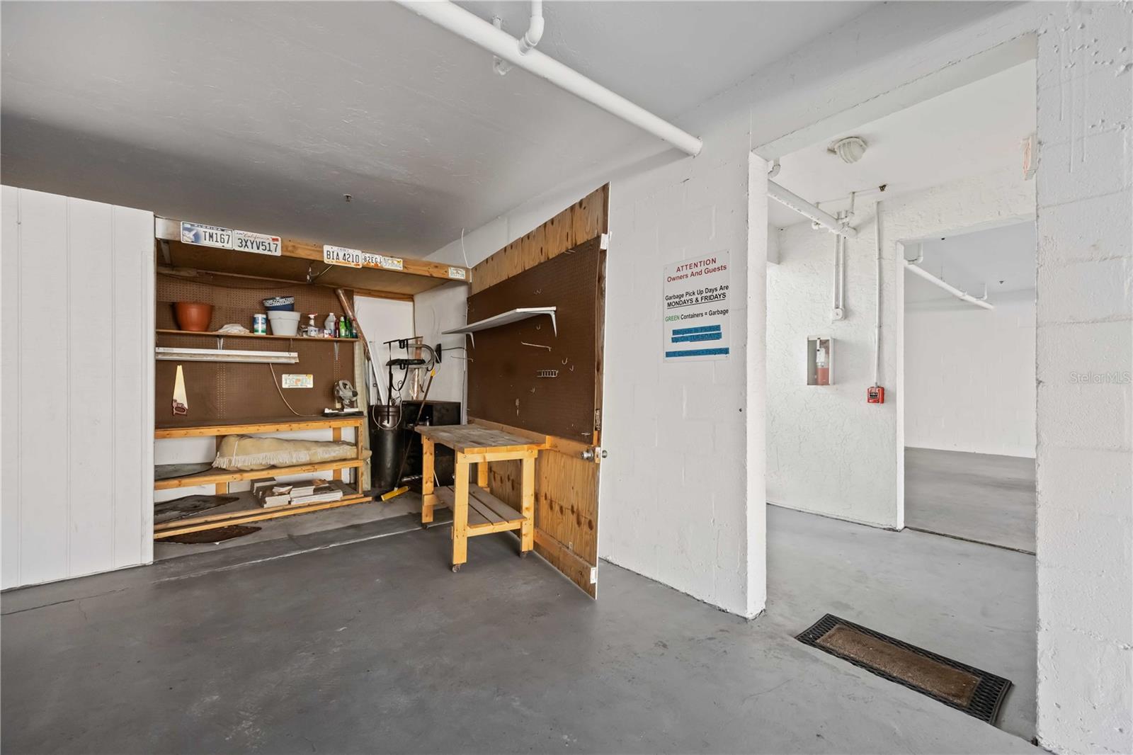 Image 33 of 51 For 3607 Bay Drive 206