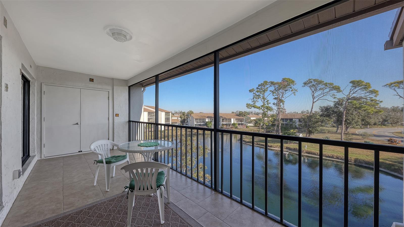 Image 16 of 37 For 1196 Bird Bay Way 310