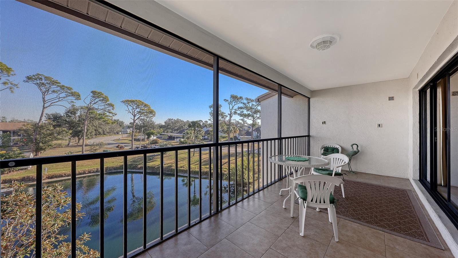 Image 18 of 37 For 1196 Bird Bay Way 310