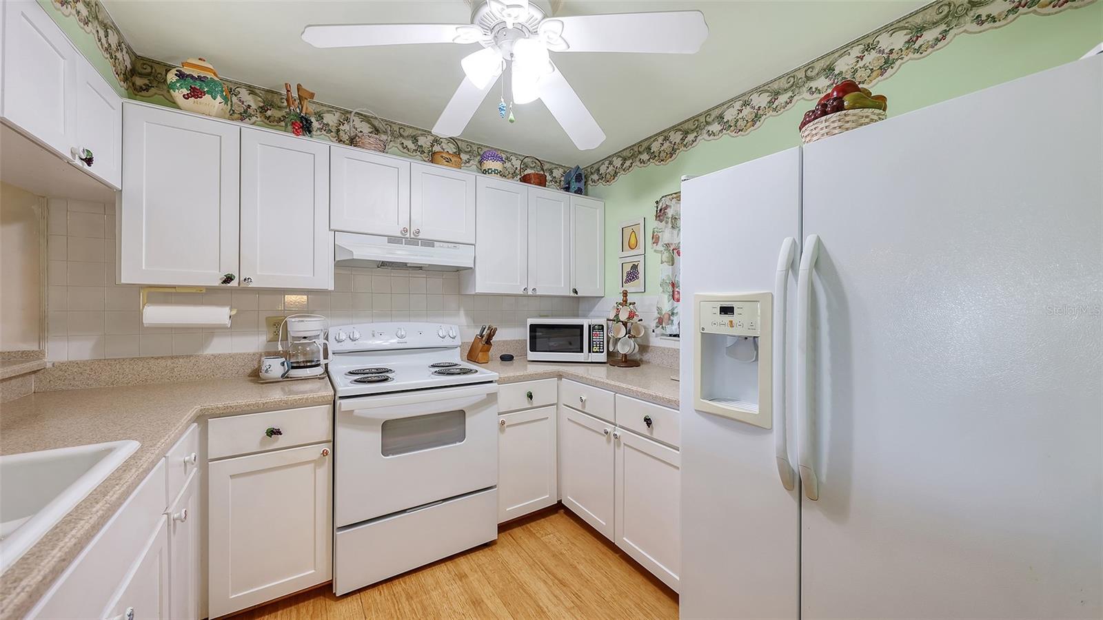 Image 5 of 37 For 1196 Bird Bay Way 310