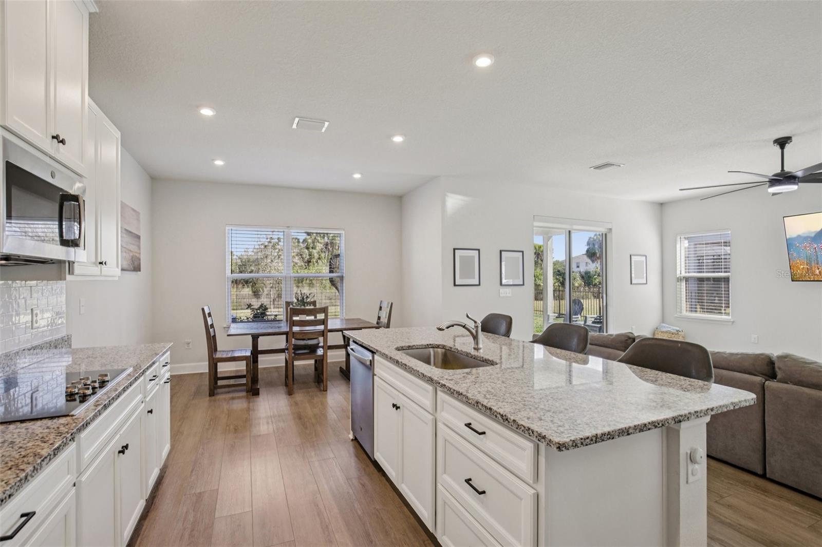 Image 10 of 35 For 8712 Starry Night Terrace