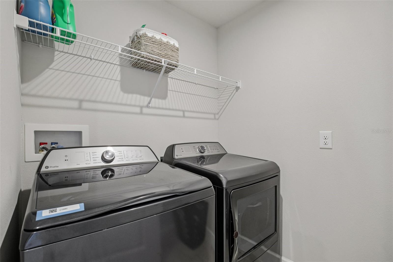 Image 13 of 35 For 8712 Starry Night Terrace