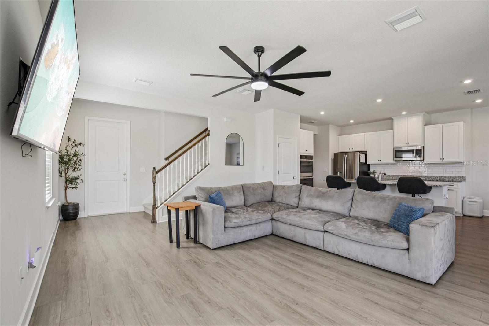 Image 3 of 35 For 8712 Starry Night Terrace