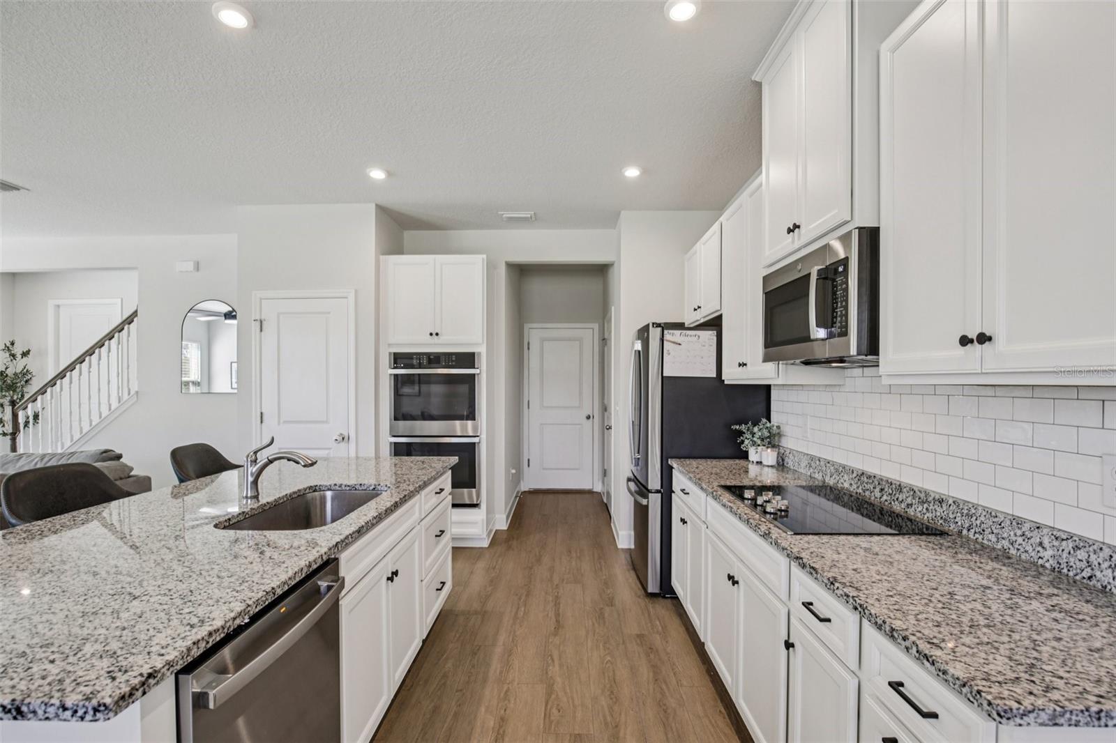 Image 6 of 35 For 8712 Starry Night Terrace