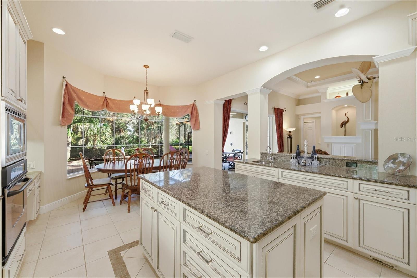 Image 14 of 71 For 1712 Grande Park Drive